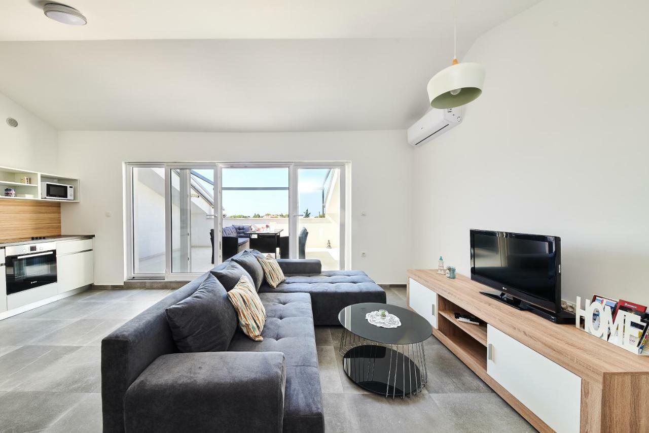 Apartment Sommer Novigrad Istria Eksteriør bilde