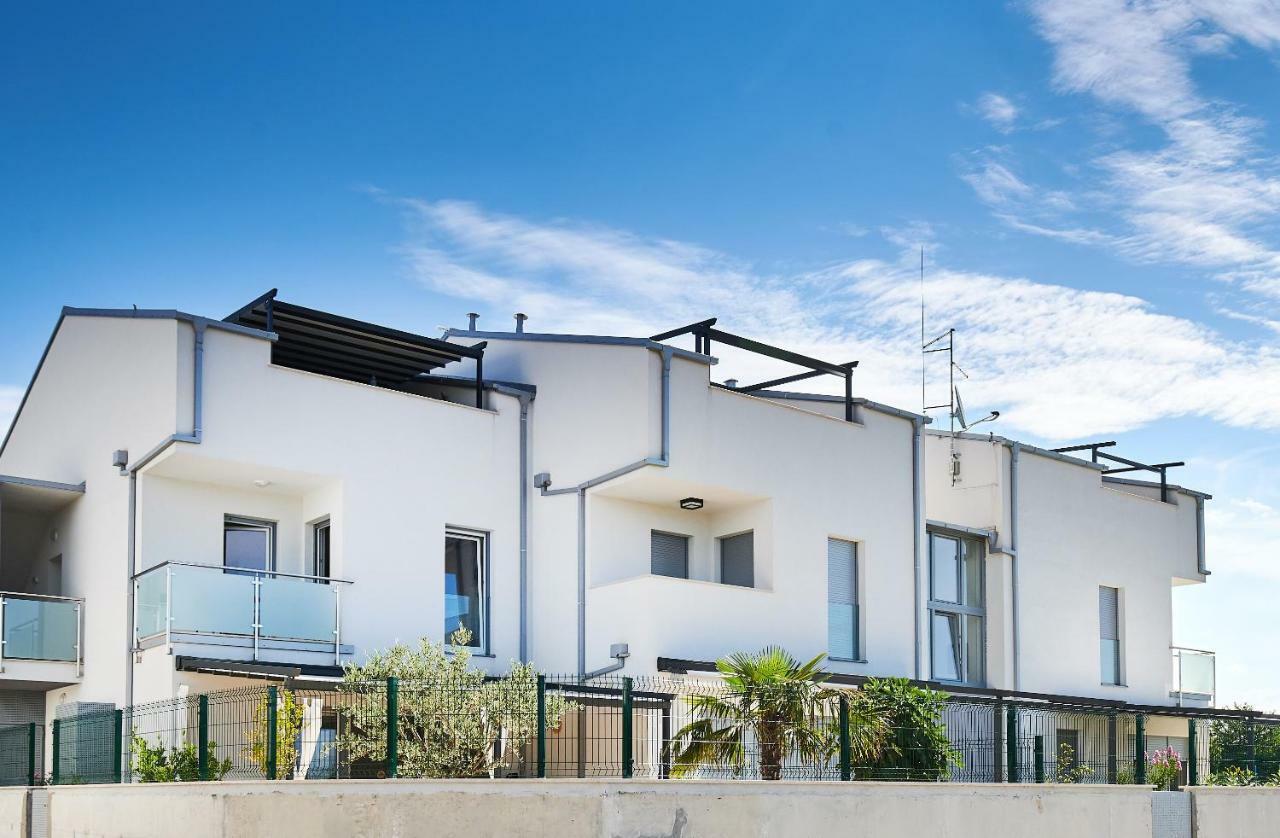 Apartment Sommer Novigrad Istria Eksteriør bilde