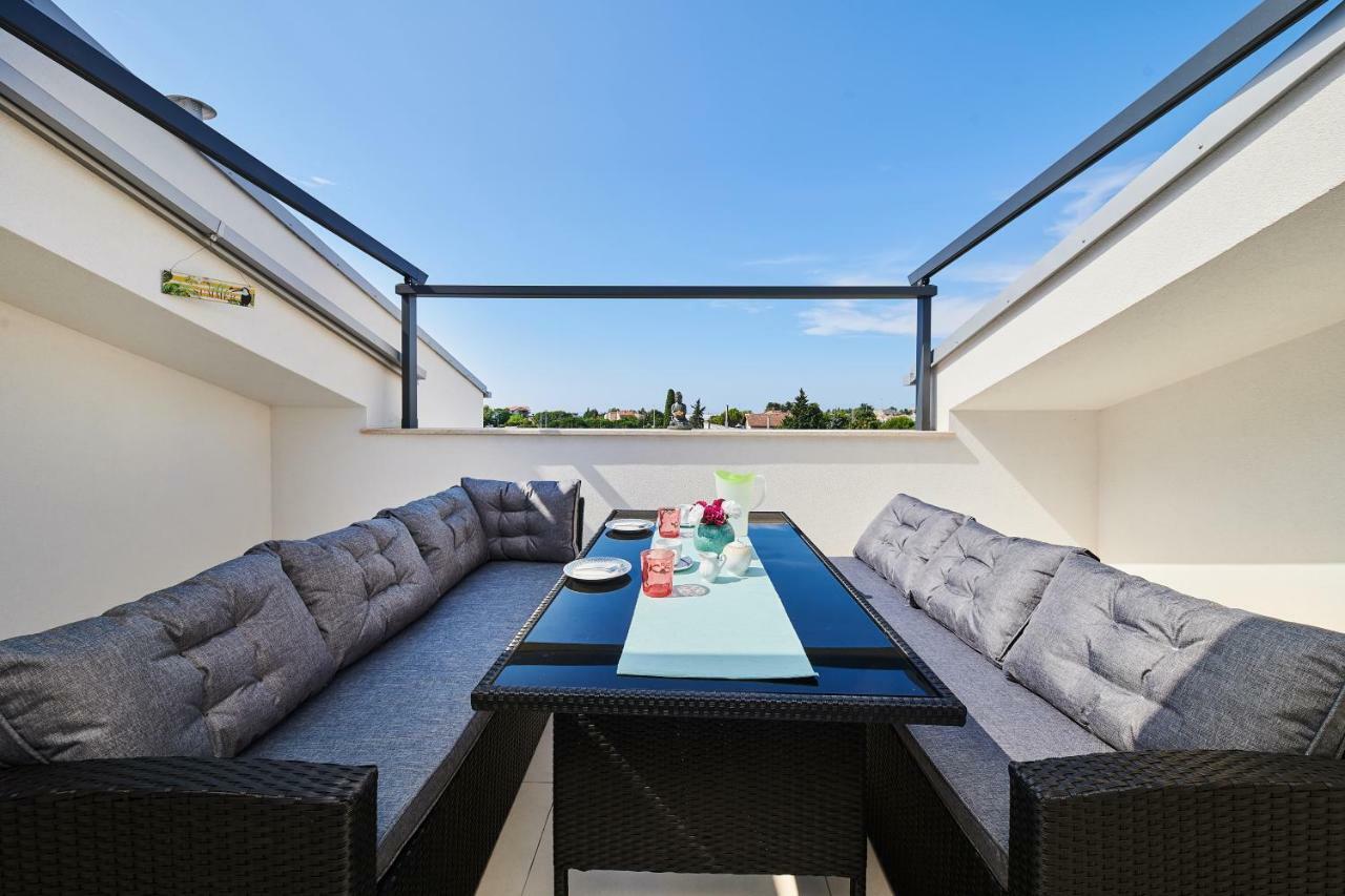 Apartment Sommer Novigrad Istria Eksteriør bilde