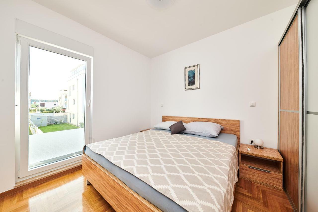 Apartment Sommer Novigrad Istria Eksteriør bilde