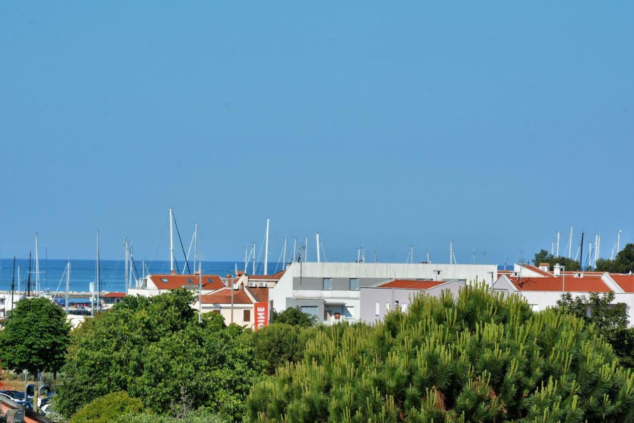 Apartment Sommer Novigrad Istria Eksteriør bilde